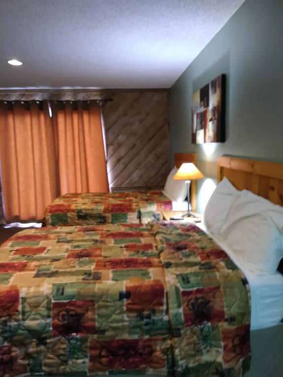 Lodge At Turkey Cove *