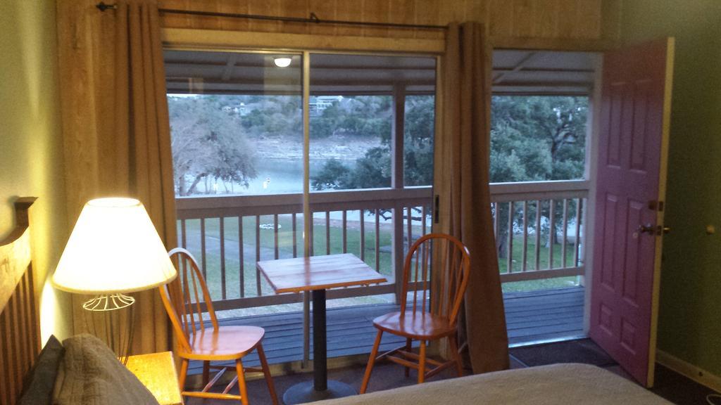 At Turkey Cove * Canyon Lake